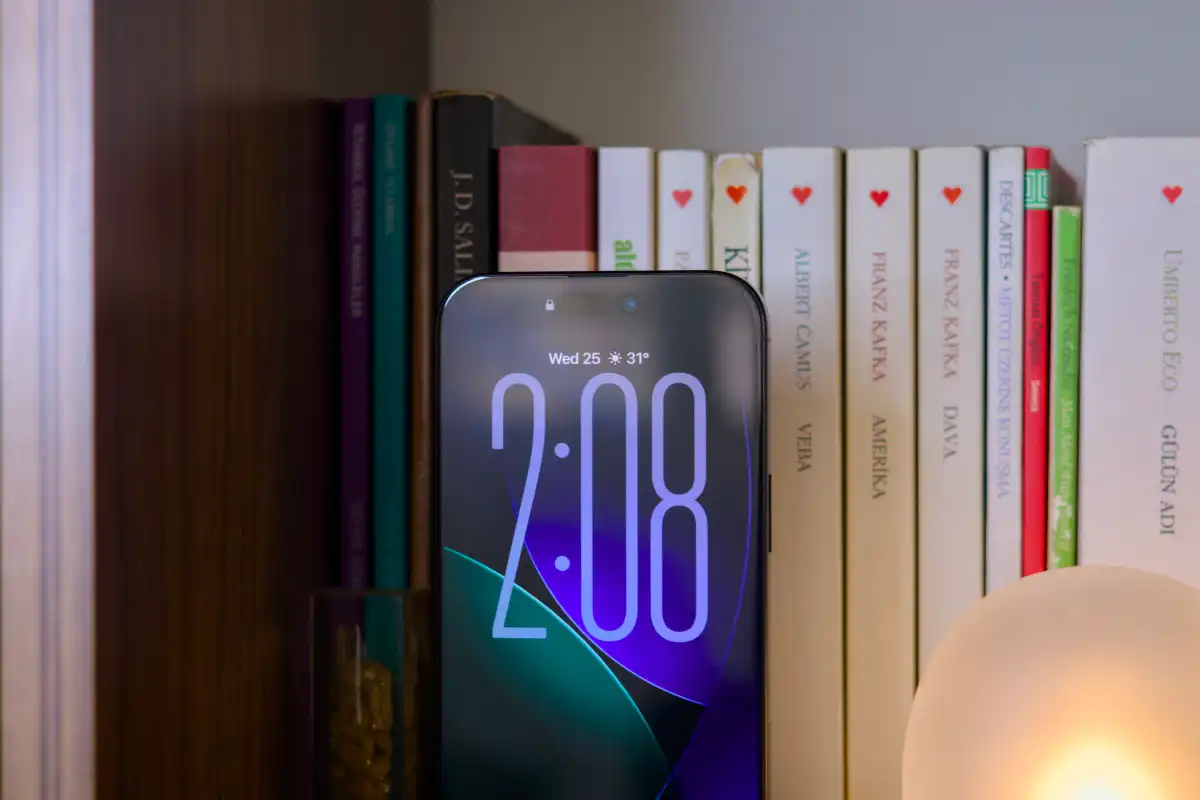 5 个理由告诉你：今年别急着买 iPhone 17